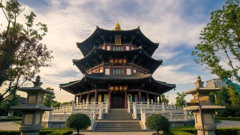 TP.HỒ CHÍ MINH – THƯỢNG HẢI – Ô TRẤN – HÀNG CHÂU – TÔ CHÂU 5 NGÀY 5 ĐÊM